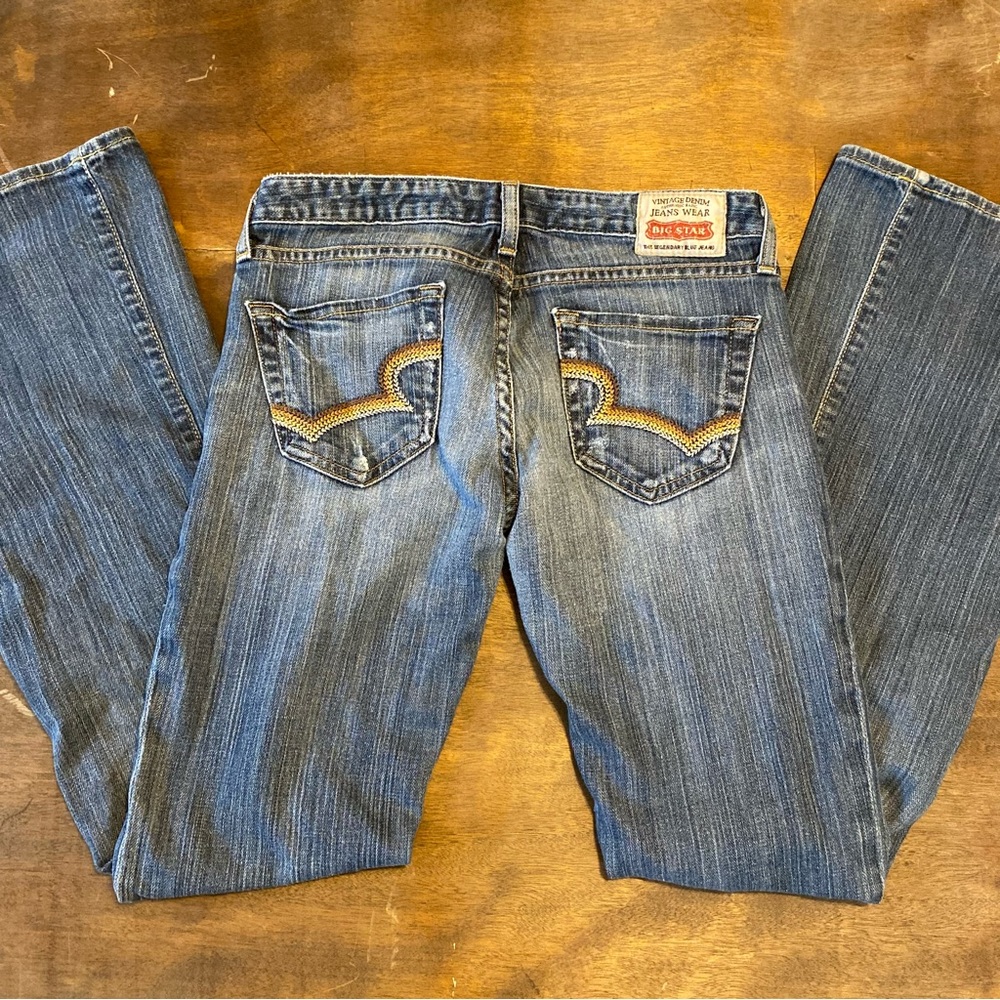 Big Star Vintage Sweet Low Boot Women's Blue Jeans Size 27 R (Measures 30x31).